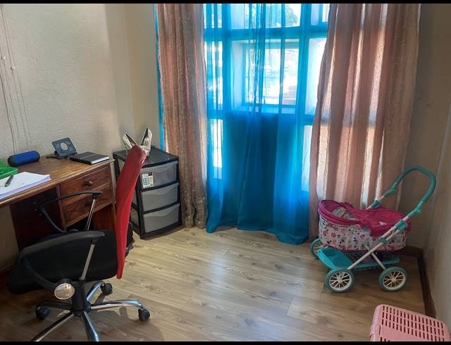 2 BEDROOM TOWNHOUSE FOR SALE IN NEW REDRUTH